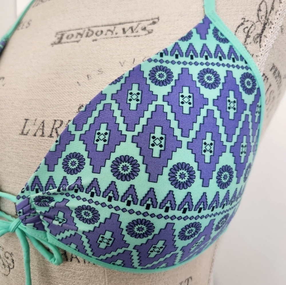 Y2K Aztec Triangle String Bikini Top - Picture 8 of 11